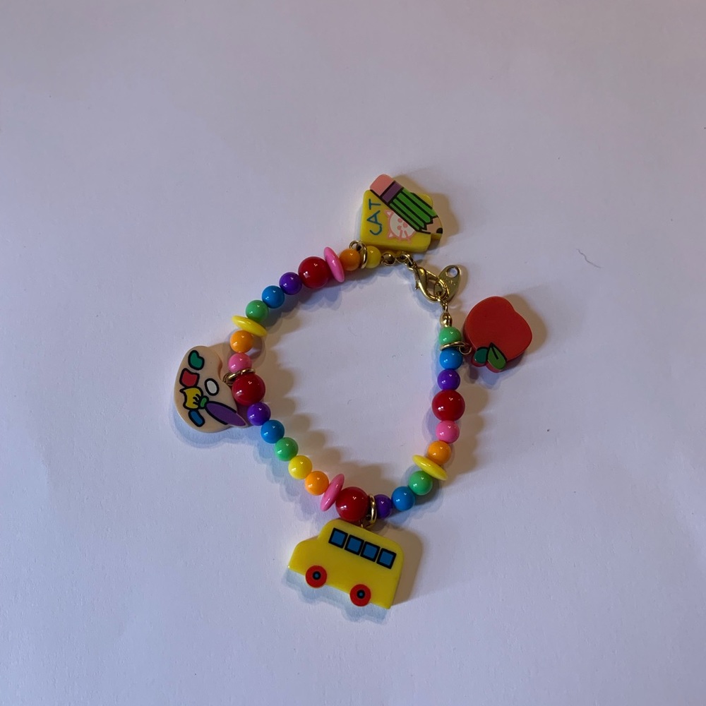 Vintage 90s back to school kids bracelet ✏️🍎